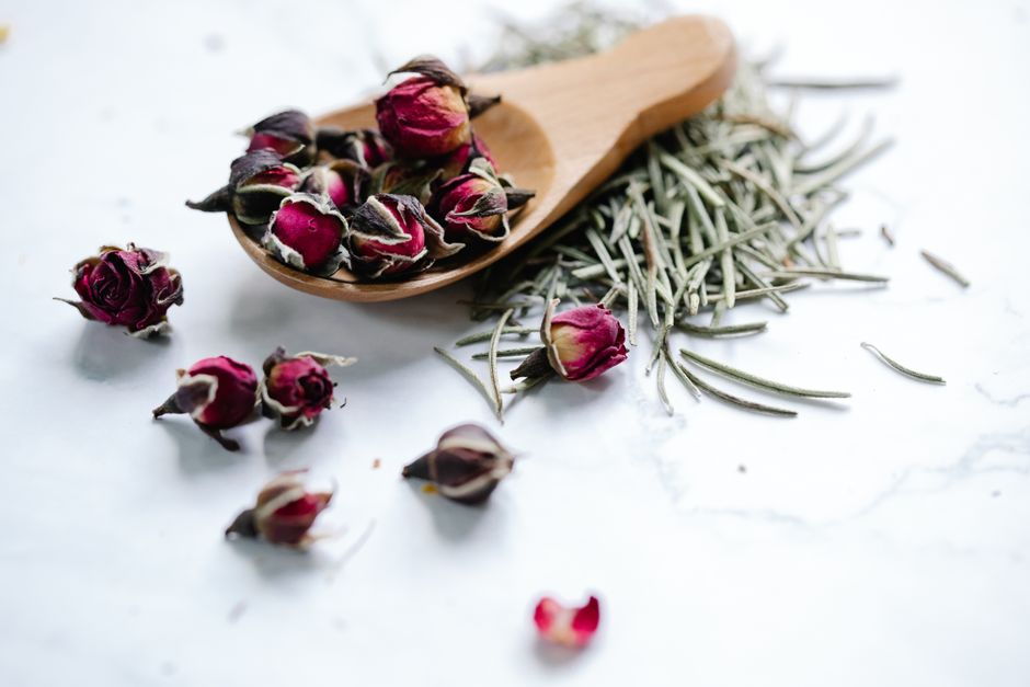 Tıbbi ve Aromatik Bir Bitki: Gül